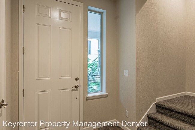 Foto del edificio - 2 br, 2.5 bath House - 4220 E Warren Ave  ...