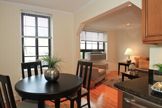 Interior Photo - CHR Harvard Square Communities