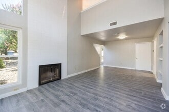 Building Photo - 6913 Thorncliffe Dr