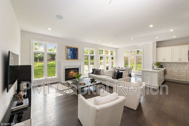 Foto del edificio - 5320 Camberley Ave