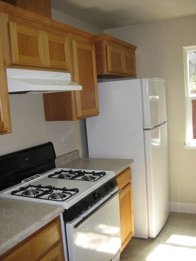 Foto del edificio - Great home and location on 3rd and Ash