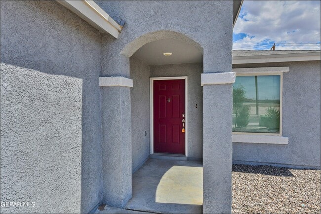 Building Photo - 952 Orangetip Dr