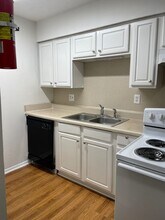 Building Photo - 2514 S Seale Rd