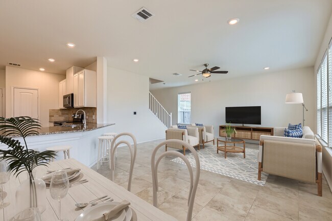 Foto del edificio - 14715 Bedstraw Dr