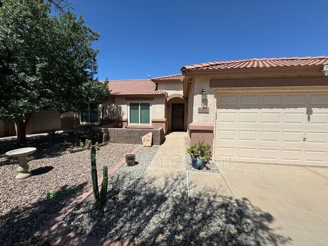 Foto del edificio - 39610 N Cumberland Dr