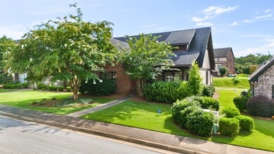 Building Photo - 987 Starr Ct