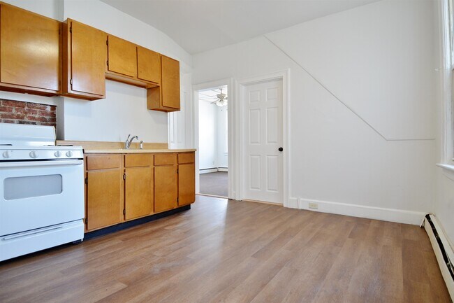 Foto del edificio - 138 W 4th St