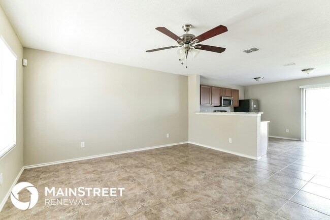 Foto del edificio - 9315 Spruce Crest