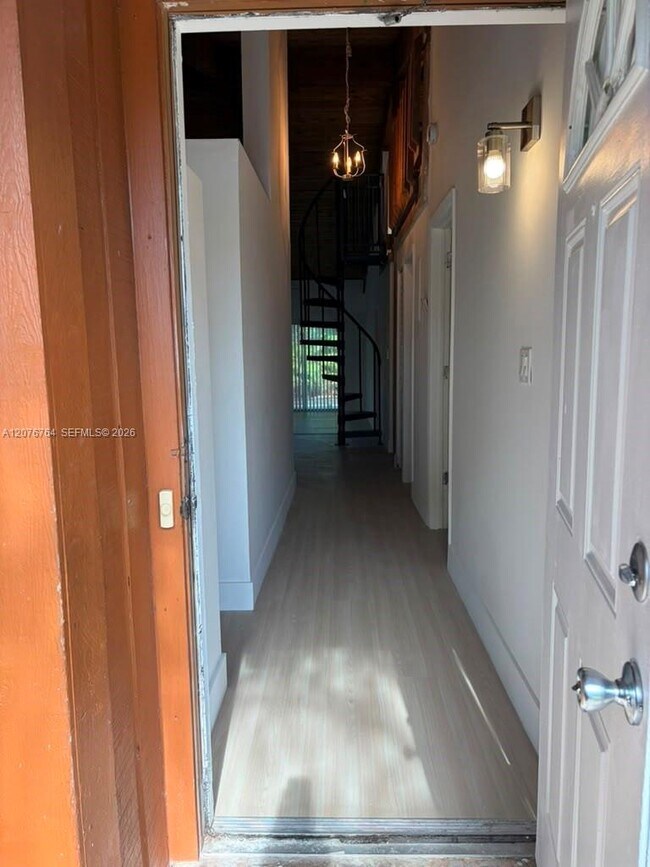 Foto del edificio - 7456 NW 33rd St