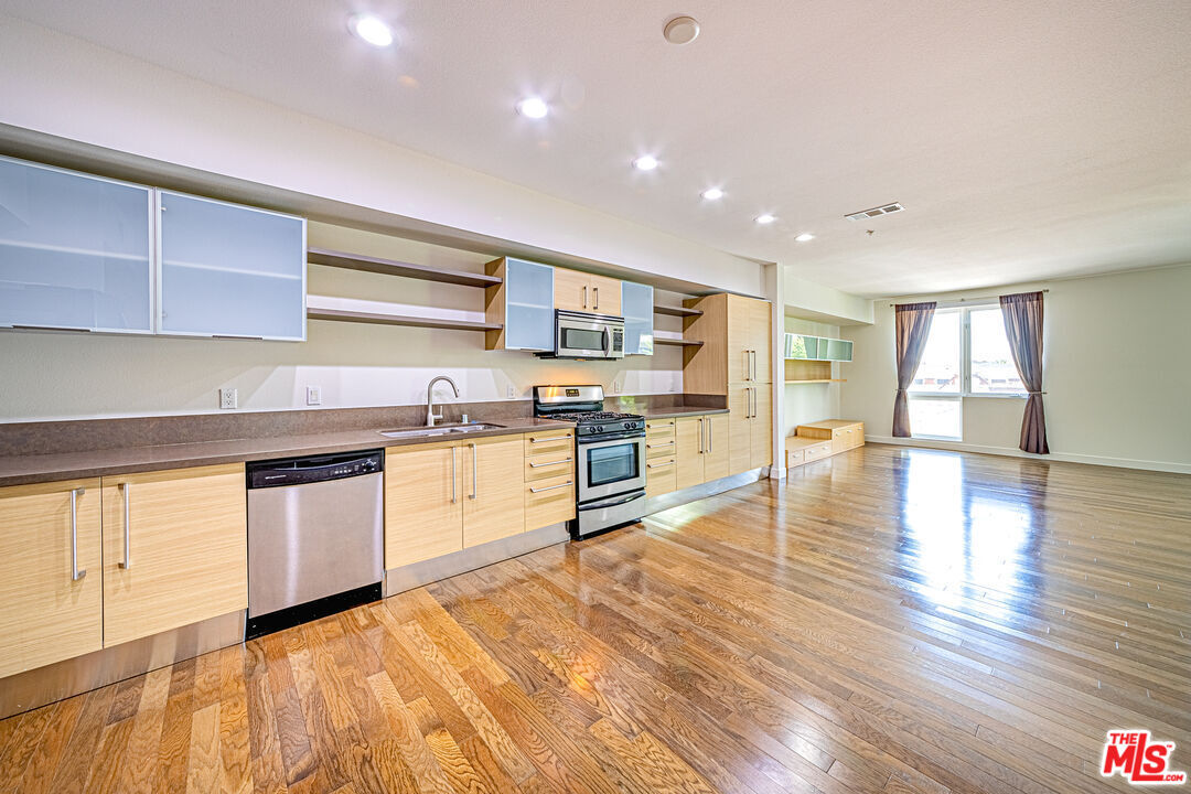 Foto principal - 1234 Wilshire Blvd