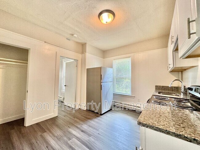 Foto del edificio - 338 Summer St