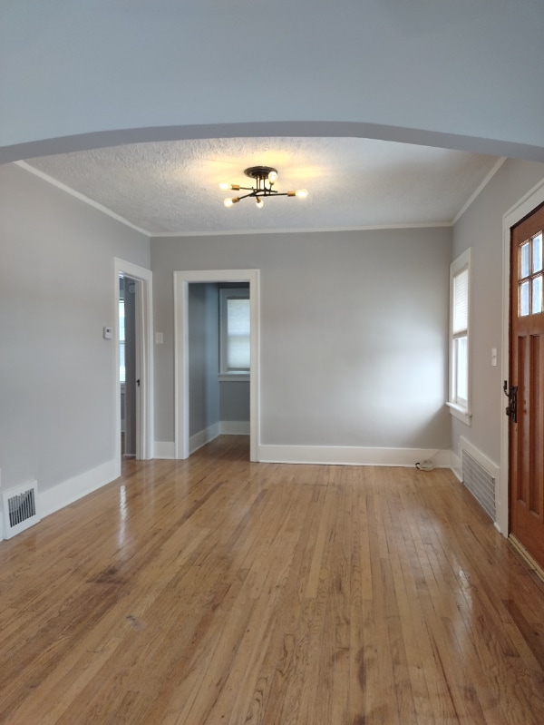 Building Photo - 1206 S 50th St