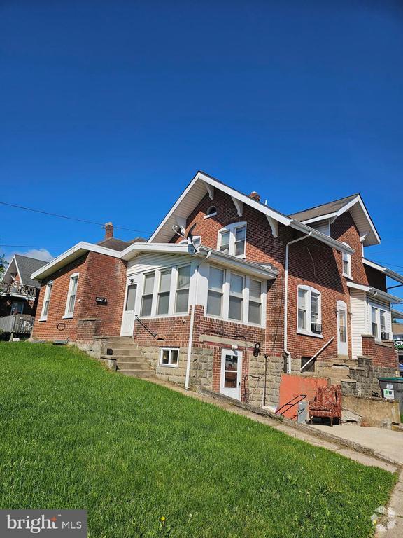 Building Photo - 100 S Maryland Ave