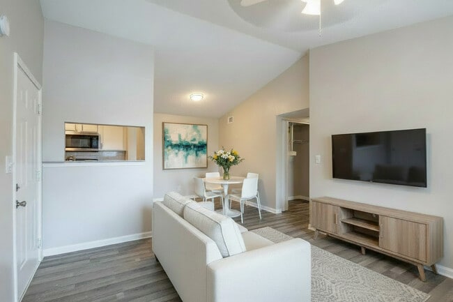 1 dormitorio x 1 baño, sala de estar - The Charlie