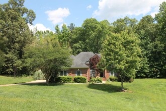 Building Photo - 2340 1 Iron Dr