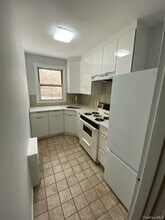 Building Photo - 3 Winchester Ave