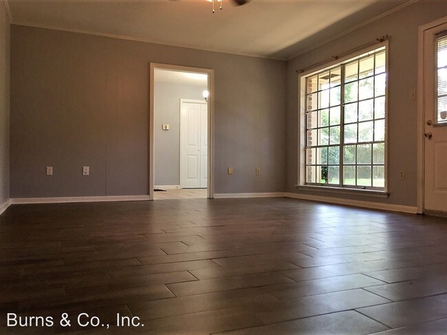 Foto del edificio - 12587 Mollylea Dr