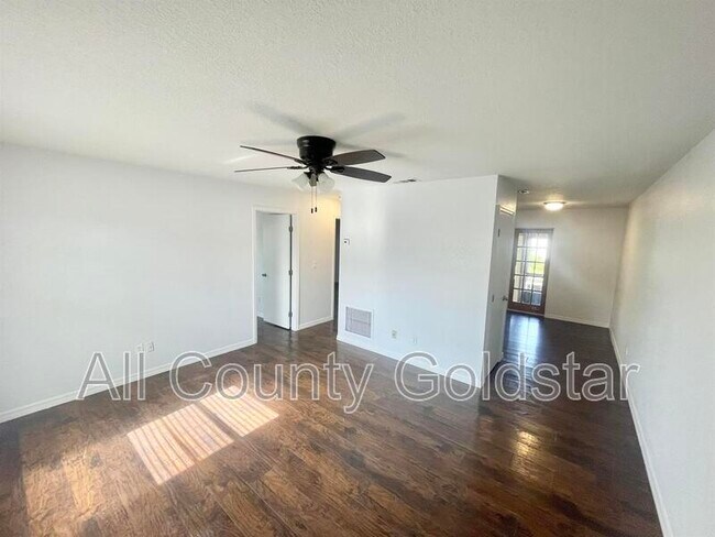 Foto del edificio - 9490 Tacoma Ave