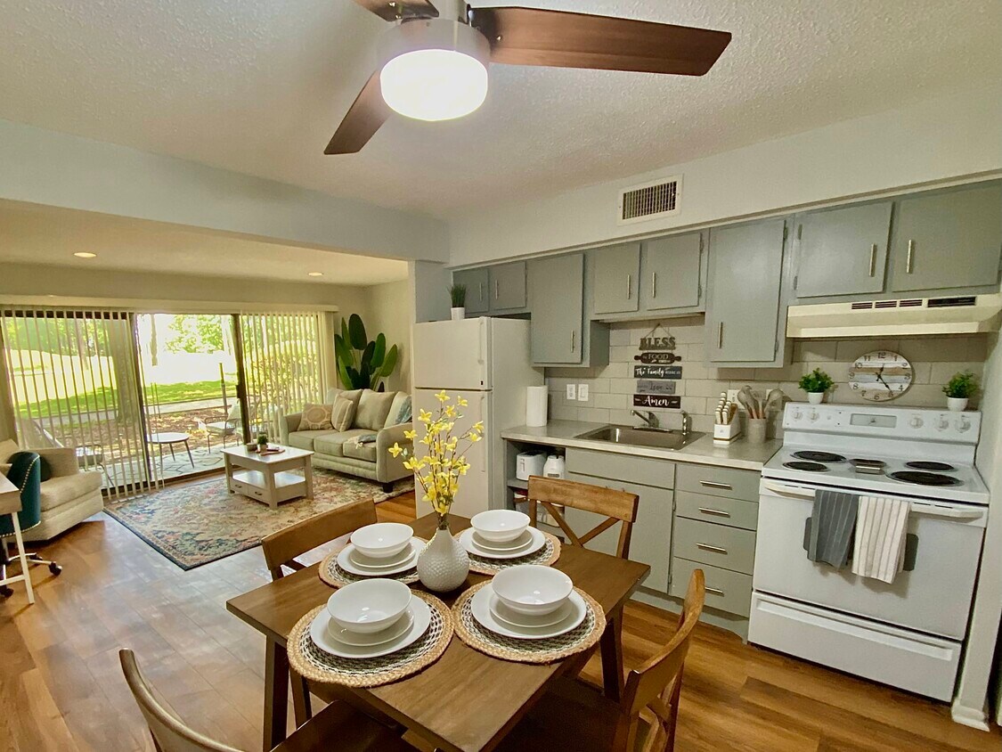 Foto del edificio - 12900 Walden Rd
