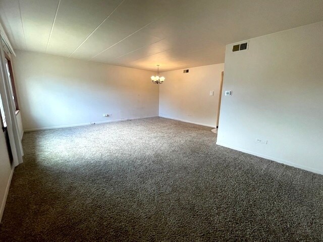 Foto del edificio - 3817 W 123rd St