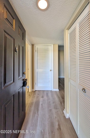 Foto del edificio - 10200 Belle Rive Blvd