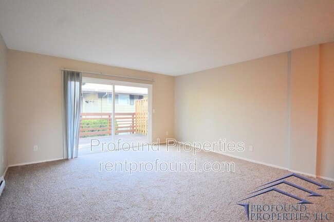 Building Photo - 6030 SW 130th Ave