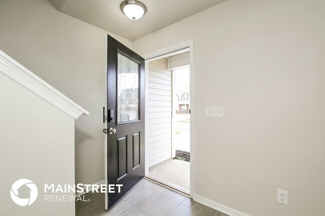 Foto del edificio - 1310 Waldridge Ct