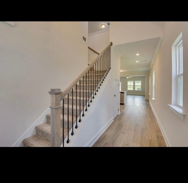 Foto del edificio - 9 Coslett Dr