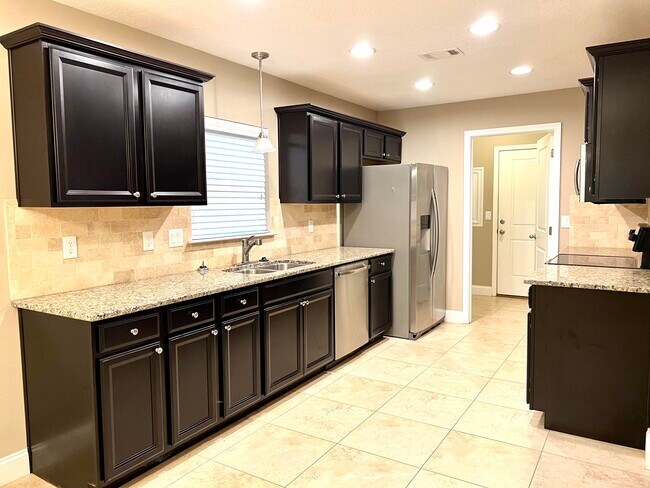 Foto del edificio - 415 E Field Ave