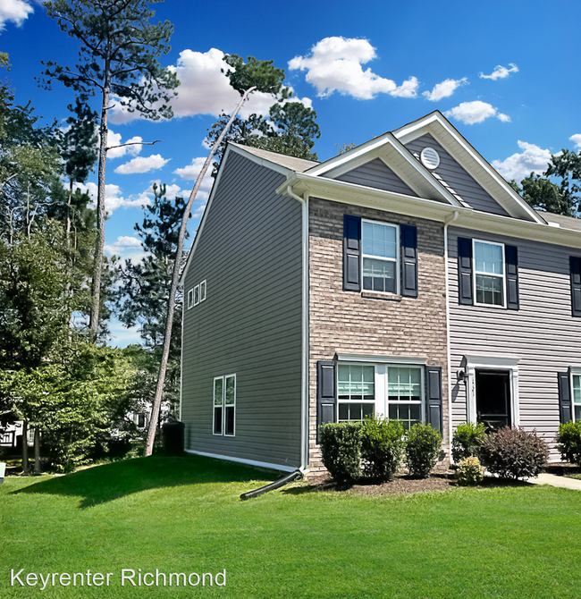 Building Photo - 1521 Stonewall Manor Dr