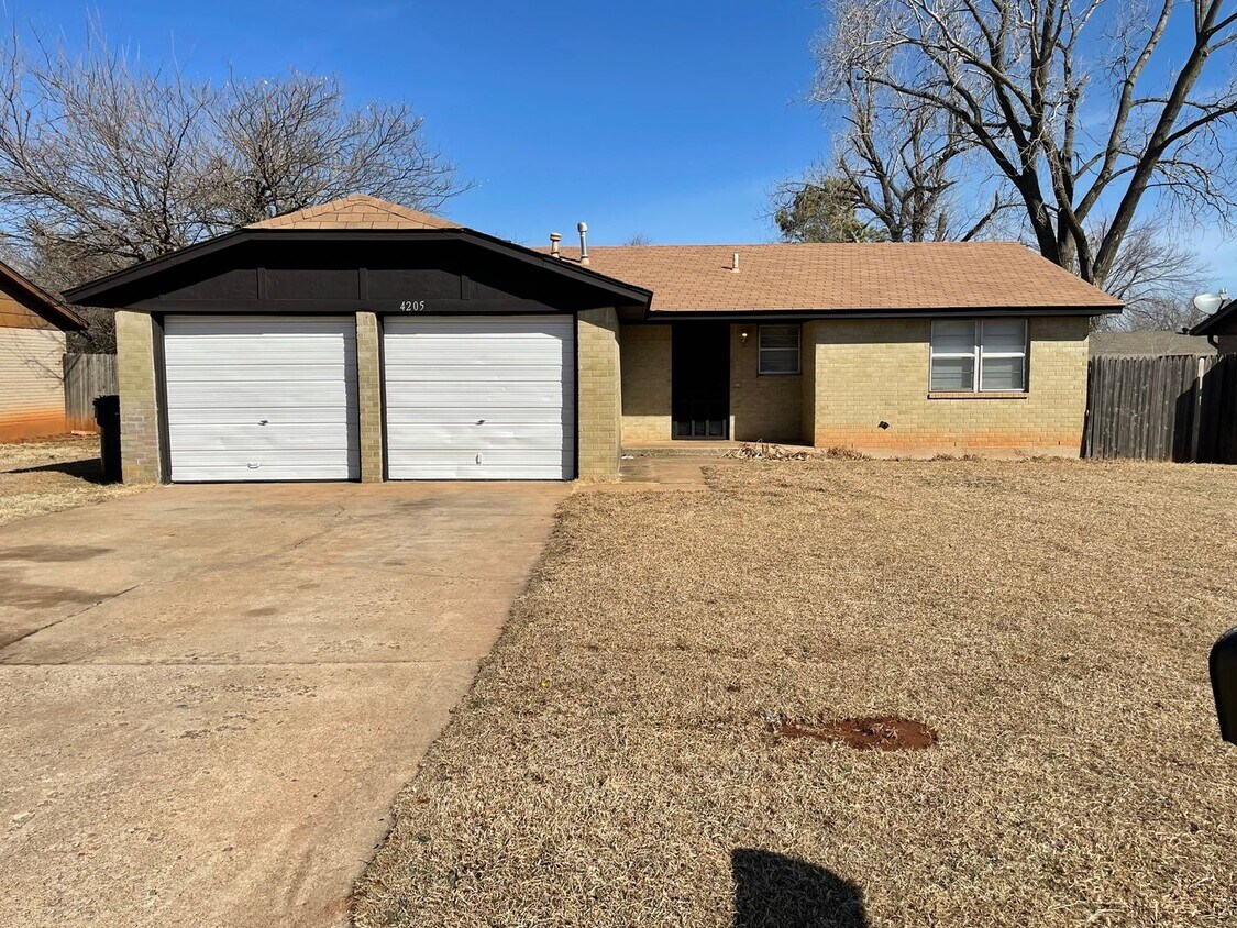 Updated 3 bed 1.5 bath - Updated 3 bed 1.5 bath