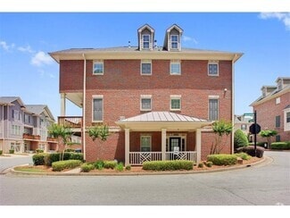 Building Photo - 10304 Monarch Way