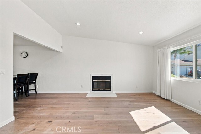 Foto del edificio - 7244 Willis Ave