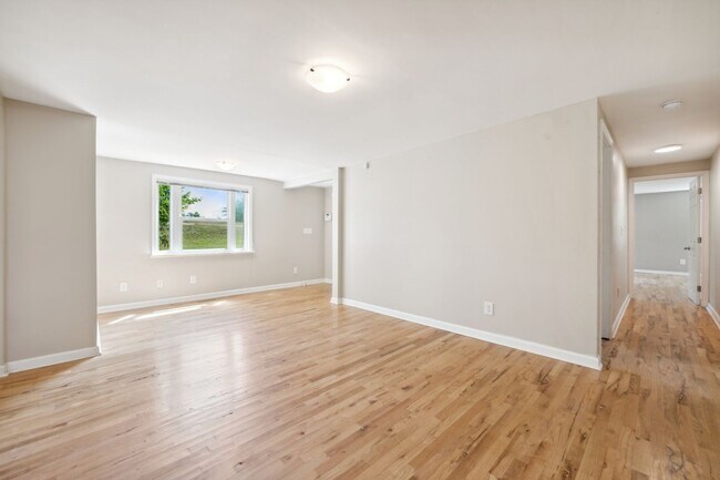 Building Photo - 5027 Jackson King Rd