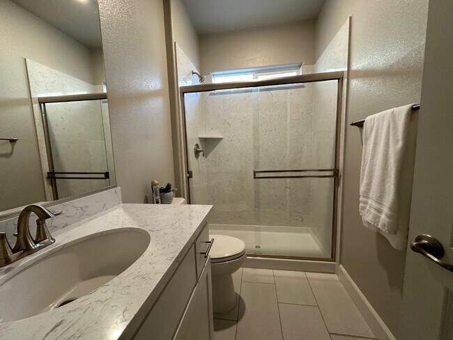 Foto del edificio - 2720 Chuckwagon Ln