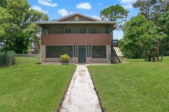 Building Photo - 2183 Crandon Ave