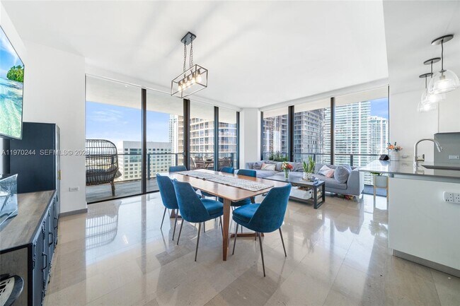 Foto del edificio - 88 SW 7th St