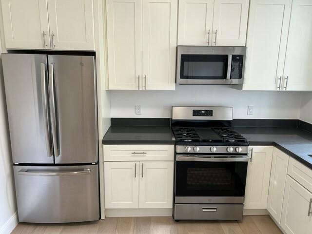 Building Photo - 2 bedroom in San Francisco CA 94114