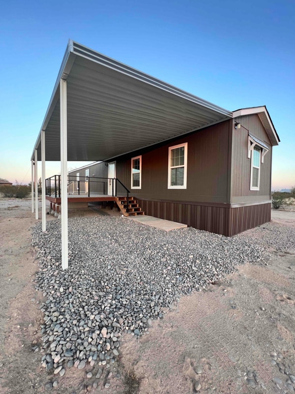 Building Photo - 14531 W Belmont Dr