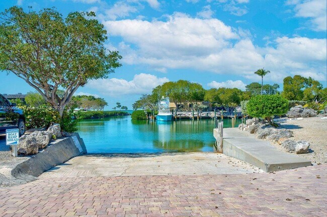 Building Photo - 96000 Overseas Hwy