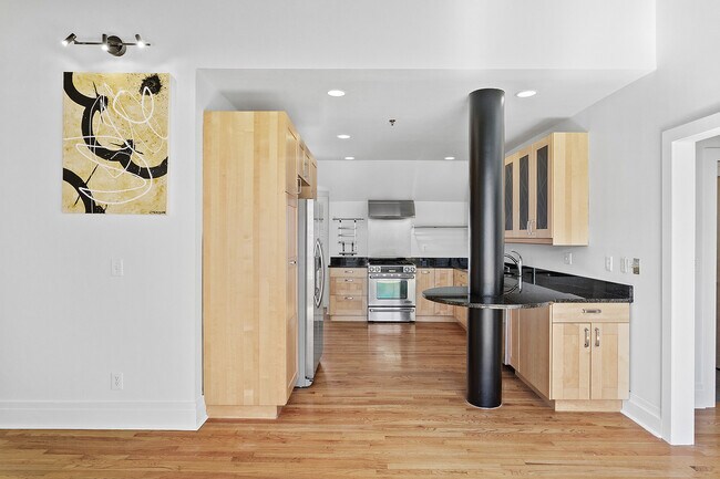 Foto del edificio - 81 Peachtree Pl NE