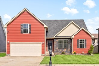 Building Photo - 725 Backwind Ln