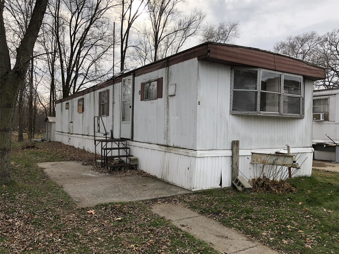 Primary Photo - 2955 Dekalb St