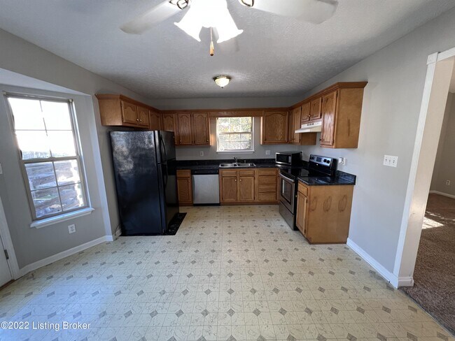 Foto del edificio - 320 Dogwood Trail