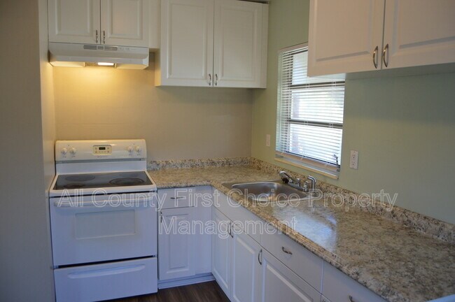 Foto del edificio - 938 11th St N