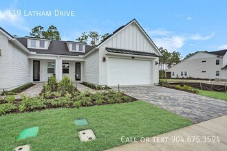 Building Photo - 119 Latham Dr