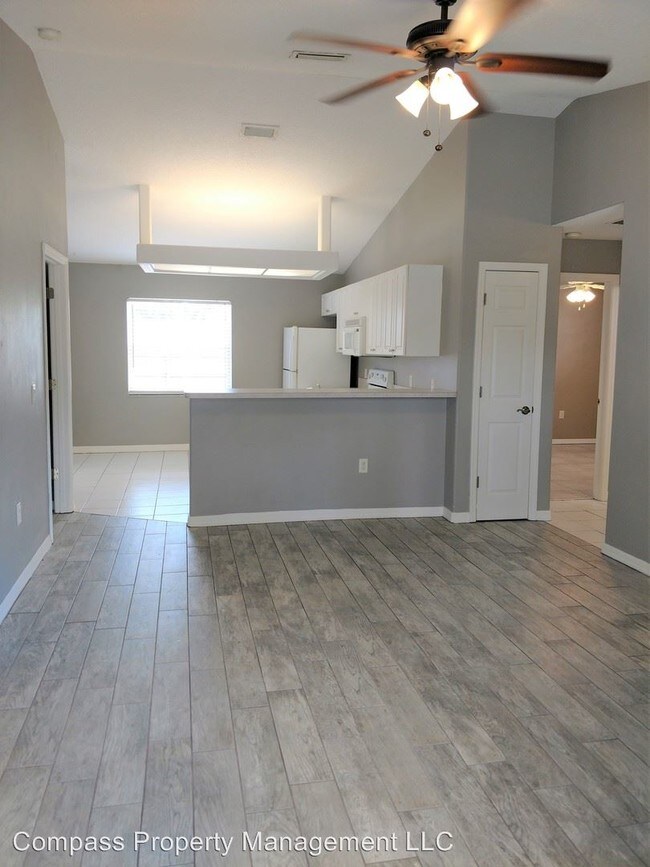 Building Photo - 2 br, 2 bath House - 747 Hobart Road