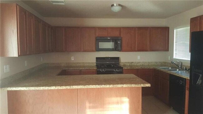 Building Photo - 4028 Hueco Valley Dr