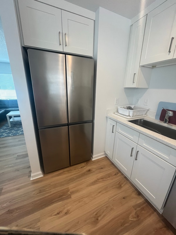 Building Photo - 615 Azalea Ln