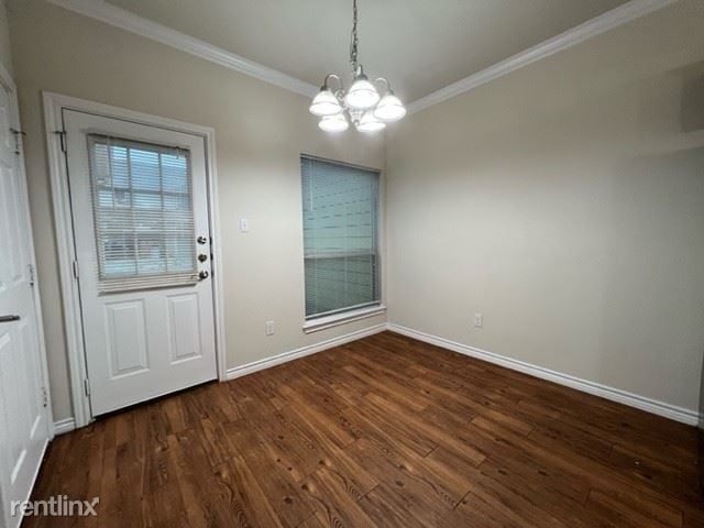 Building Photo - 4 br, 2.5 bath Duplex - Galante Townhomes ...
